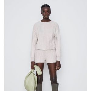 Cable Knit Sweatshirt and shorts
